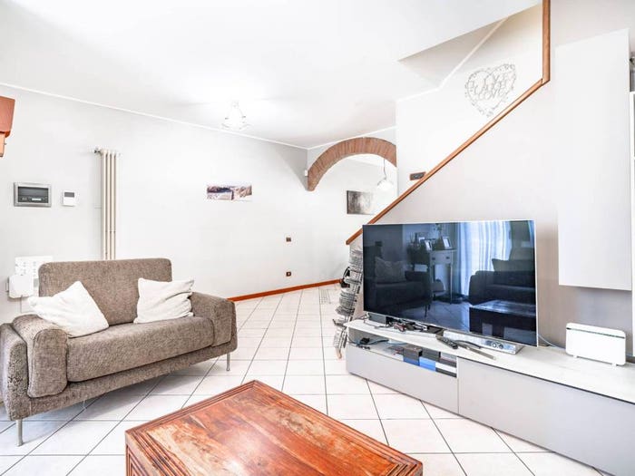 Casa quadrilocale in vendita in Via Roma, Semicentro, Paderno Dugnano