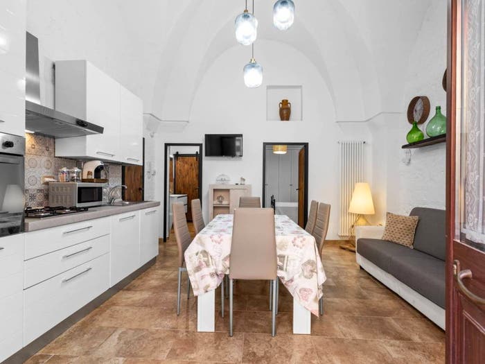 Appartamento bilocale in vendita in Via Alessandro Manzoni, Centro, Galatone