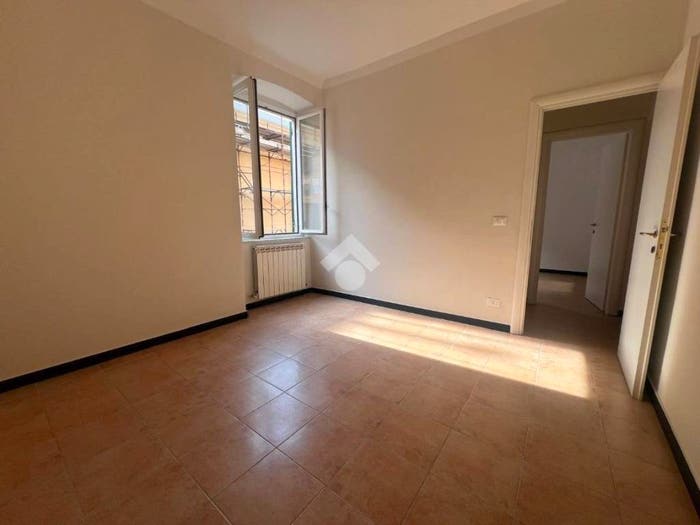 Appartamento quadrilocale in vendita in Via Bobbio, Staglieno, Genova