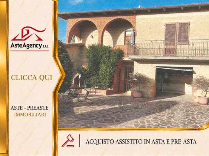 Appartamento con 6 locali in vendita in Via Madonna delle Grazie, Centro, Montegabbione