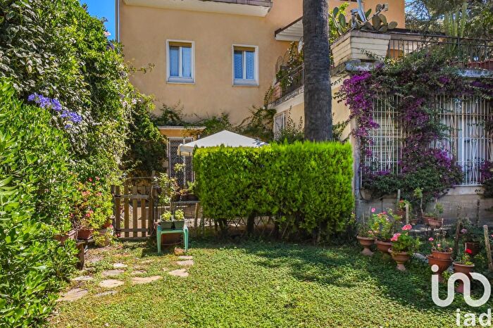 Appartamento trilocale in vendita in Viale Silvio Amico, Loano