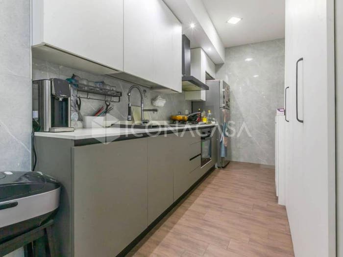 Appartamento trilocale in vendita in Via Giovanni Battista Niccolini, Paolo Sarpi, Milano