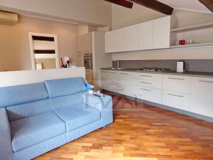 Casa trilocale in vendita in Piazza Antonio Stradivari, Centro, Cremona