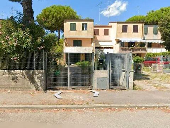 Casa quadrilocale in vendita in Via Giovane Italia SNC, Porto Garibaldi, Comacchio