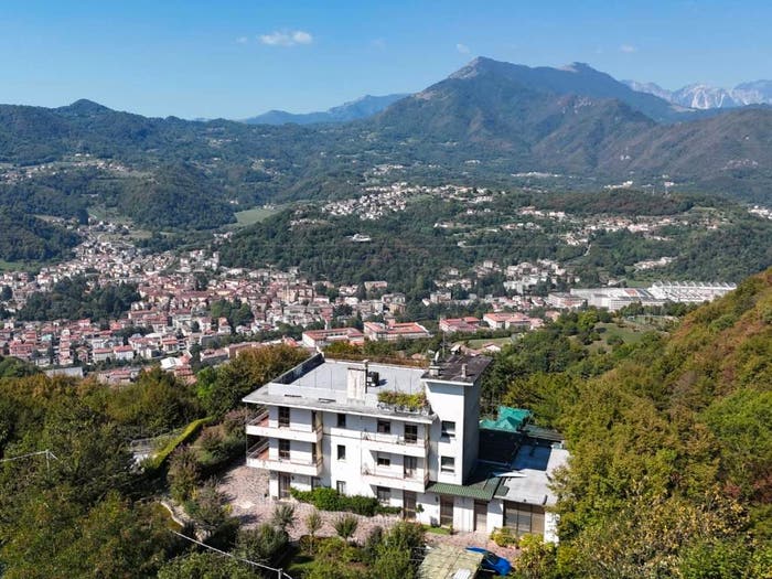 Casa con 6 locali in vendita in Valdagno