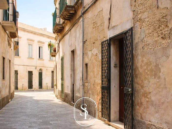 Appartamento con 6 locali in vendita in Via Quinto Ennio, Centro Storico, Lecce