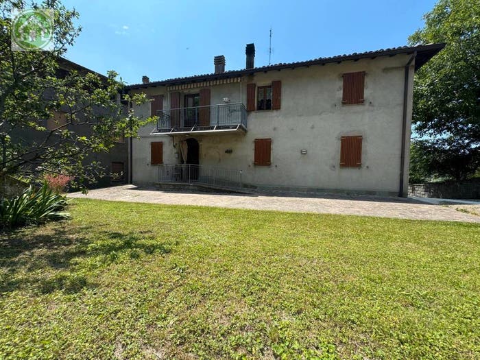 Casa con 6 locali in vendita in Via Pastenella, Pavullo nel Frignano