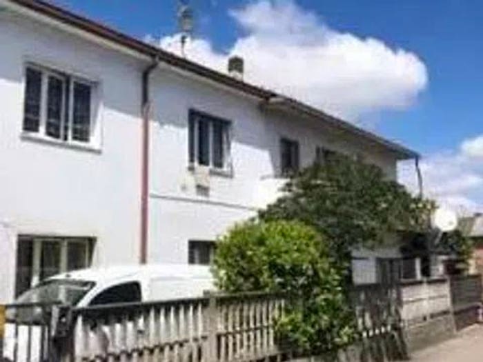 Casa con 6 locali in vendita in Via Giuseppe Garibaldi, Ghiaie, Corana