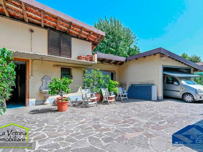 Appartamento trilocale in vendita in Centro, Bagnatica