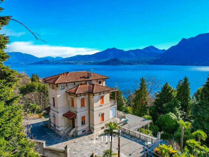 Casa con 6 locali in vendita in Corso Risorgimento, Centro, Ghiffa