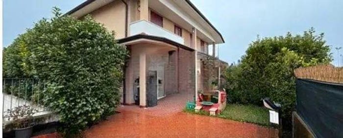 Casa quadrilocale in vendita in Via Francia Snc, San Martino della Battaglia, Desenzano del Garda