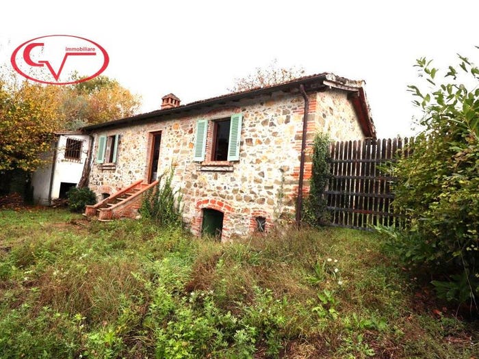 Casa quadrilocale in vendita in Località Macie, Cavriglia