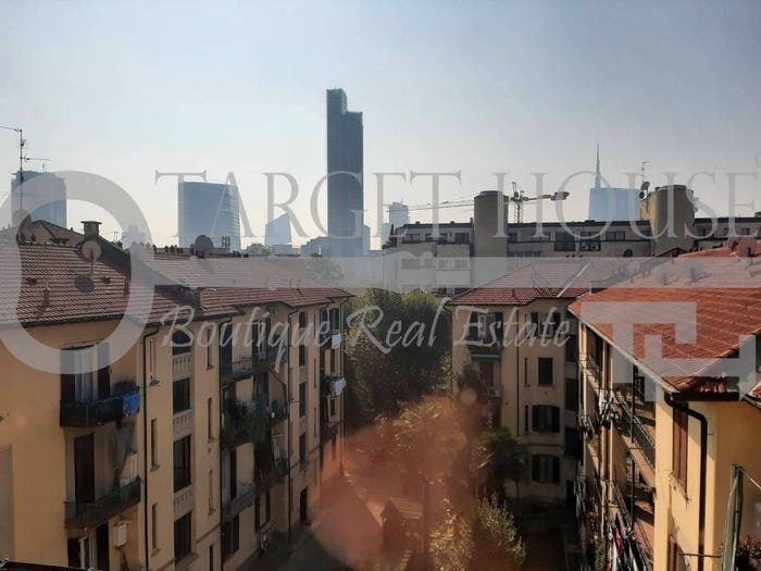 Appartamento trilocale in affitto in Viale Nazario Sauro, Maggiolina, Milano