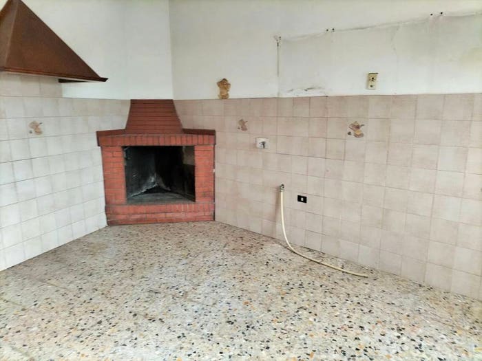 Appartamento con 5 locali in vendita in Frazioni Collinari, Montevarchi