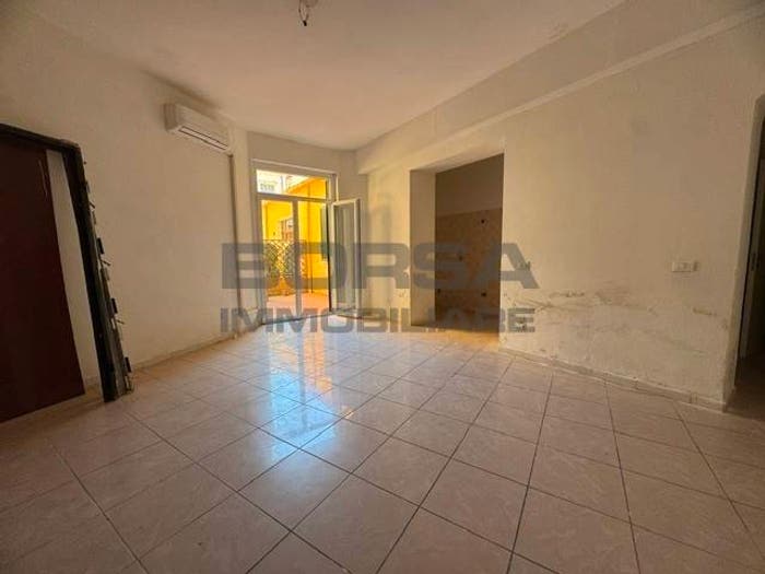 Appartamento monolocale in vendita in Via Fagiuoli, Cisternone, Livorno
