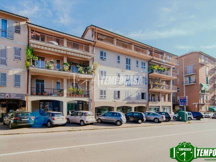 Appartamento trilocale in vendita in Via Riviera, Stazione Ticinello, Pavia