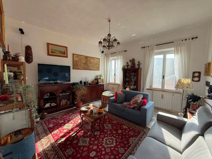 Appartamento quadrilocale in vendita in Via del Leone, Pontino Bastia, Livorno