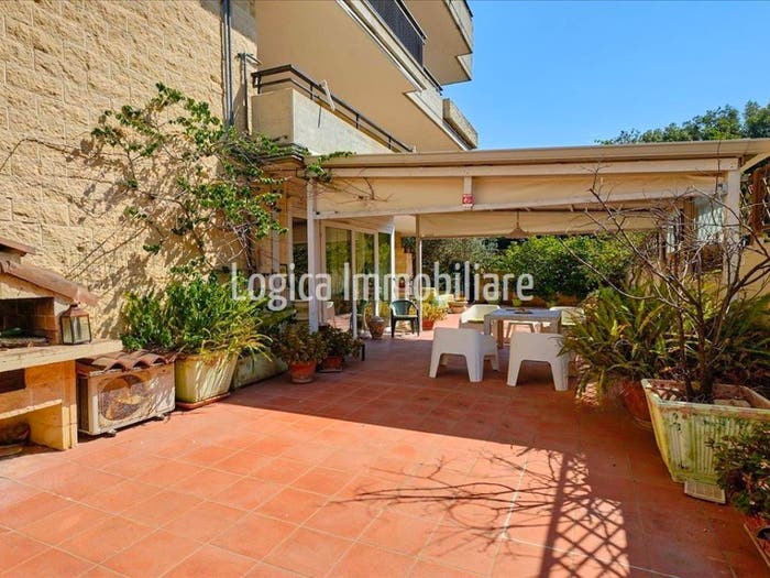 Appartamento con 5 locali in vendita in Via Lodi, Partigiani Fondone, Lecce
