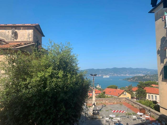 Appartamento bilocale in vendita in Via Andrea Costa, La Serra Tellaro, Lerici