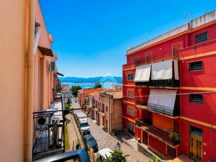 Appartamento trilocale in vendita in Via Domenico Maisano, Capo Milazzo, Milazzo