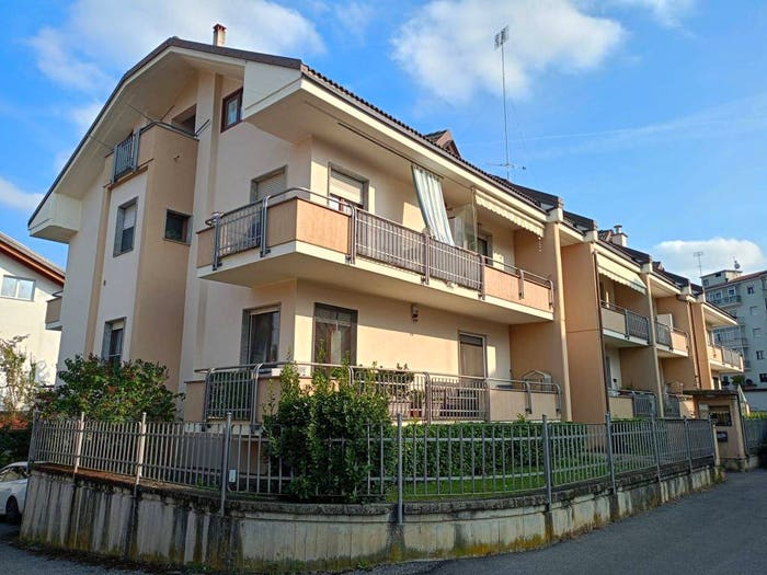 Casa trilocale in vendita in Via Rosa Luxemburg, Centro, Borgo San Dalmazzo