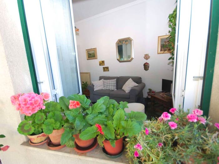 Appartamento bilocale in vendita in viale Privato Colle degli Ulivi, Nervi, Genova