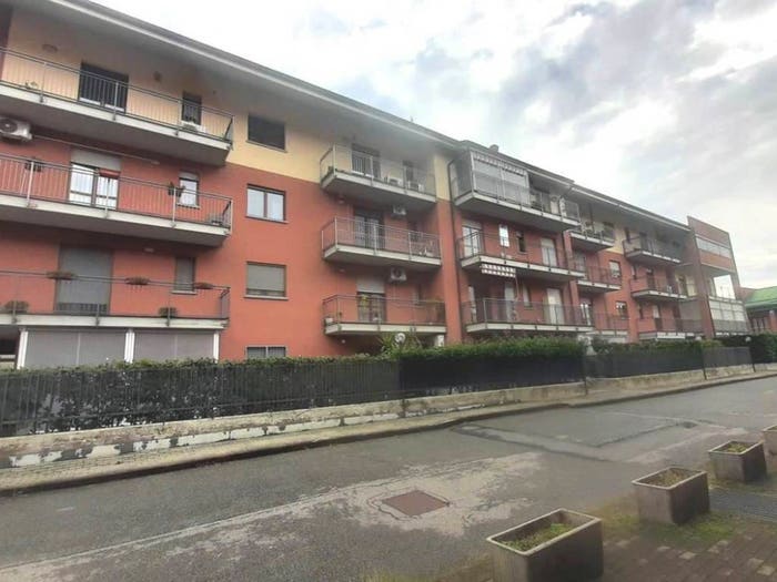 Appartamento con 6 locali in vendita in Via Luigi Einaudi, Borgaretto, Beinasco