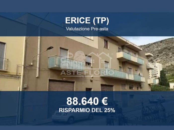 Appartamento con 5 locali in vendita in Via Principe di Napoli, Casa Santa, Erice