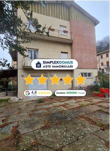 Appartamento con 5 locali in vendita in Via Trieste, Centro, Montottone