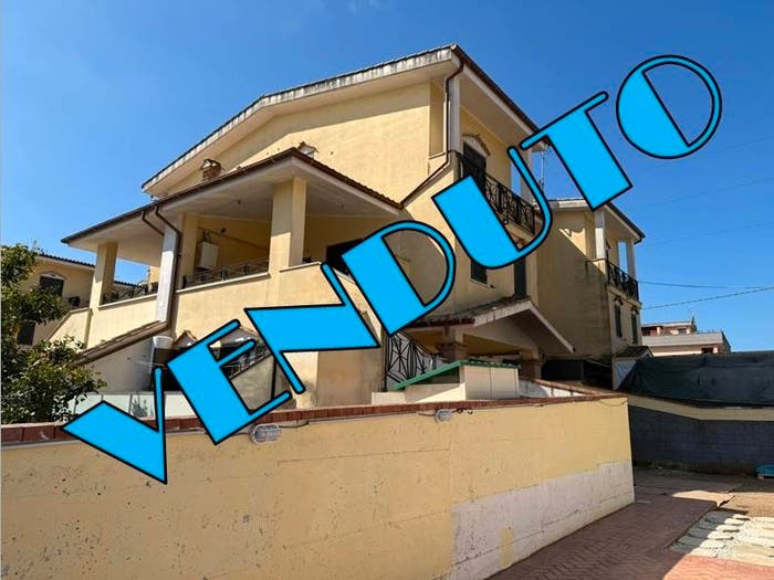 Appartamento quadrilocale in vendita in Via Lago di Moro, Cioccati Zucchetti, Nettuno