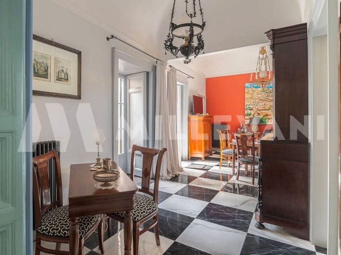 Appartamento con 5 locali in vendita in Corso Francesco Crispi, Modica Alta, Modica