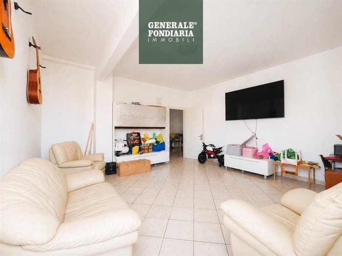 Appartamento quadrilocale in vendita in VIA MANZONI, Ceparana Carpena, Bolano