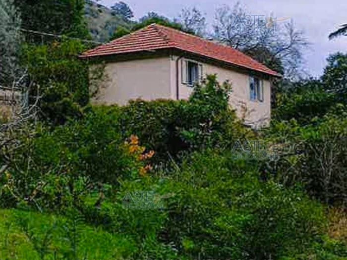 Casa quadrilocale in vendita in Loc Trensasco Via Contrada civ, Sant'Olcese Chiesa, Sant'Olcese