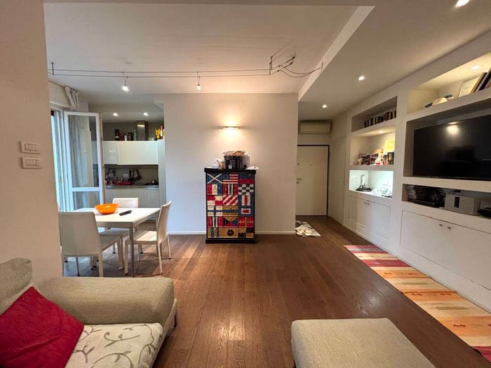 Appartamento trilocale in vendita in Viale Luigi Vaschi, Valletta Paiolo, Mantova