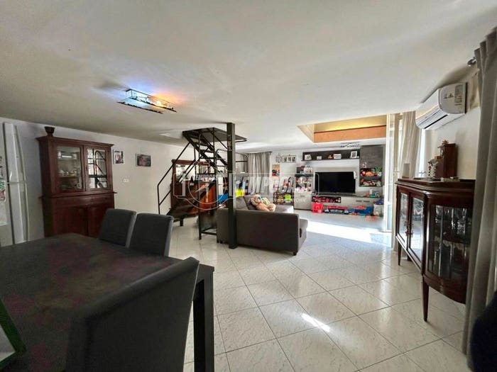 Appartamento trilocale in vendita in Via Egiziaca a Pizzofalcone, Monte di Dio, Napoli