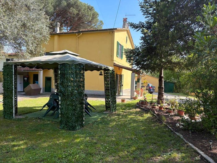 Casa con 5 locali in vendita in Via del Frullino Galleno, Fucecchio