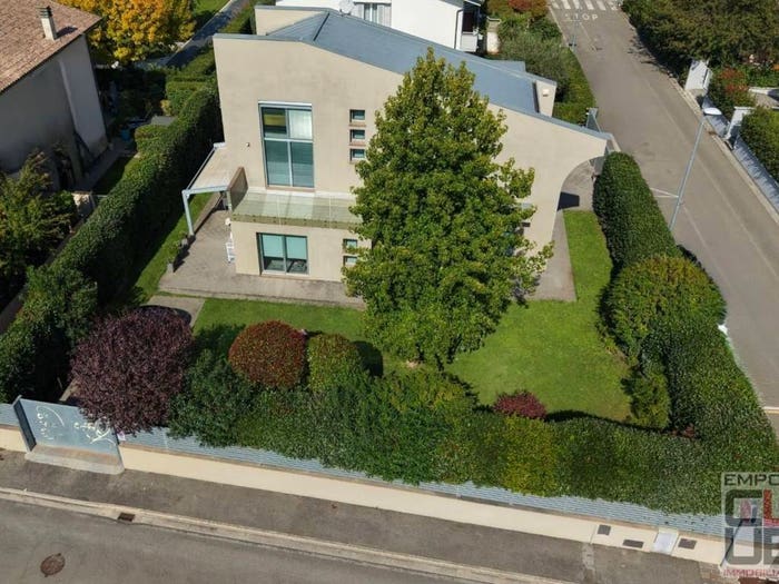 Casa con 6 locali in vendita in Via Mario Sbrilli, Centro, Fucecchio