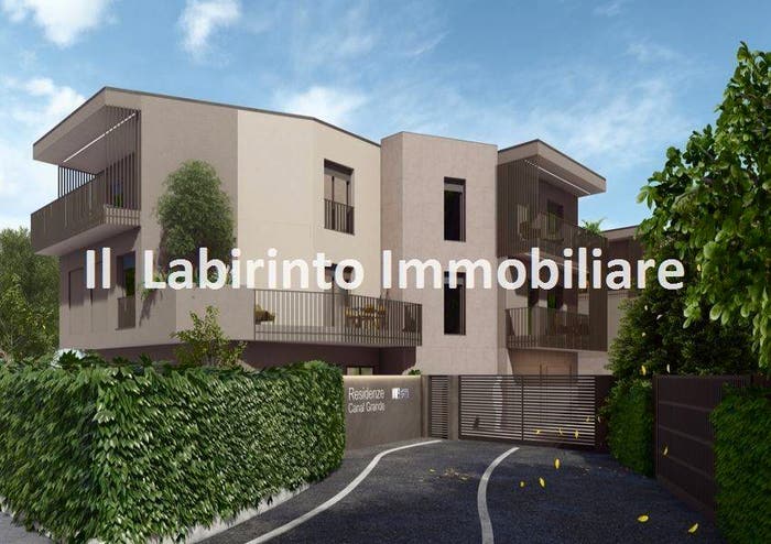 Appartamento quadrilocale in vendita in Via Canal Grande, Faenza