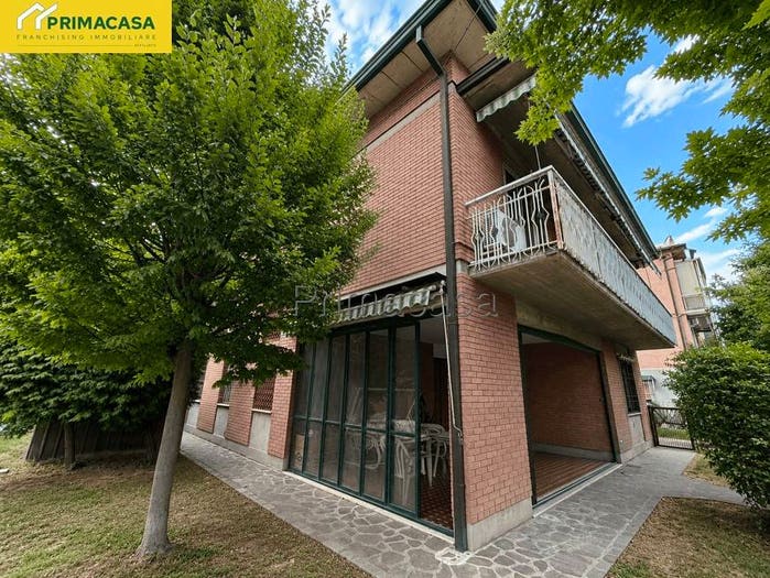 Casa con 6 locali in vendita in Via Antonio Allegri Correggio, Stadio Acquedotto, Carpi