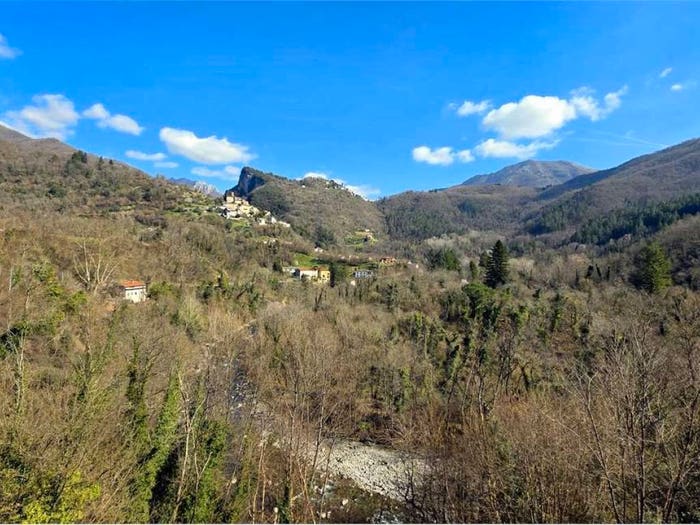 Casa con 6 locali in vendita in Centro, Bagni di Lucca