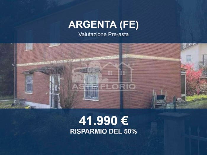 Casa con 6 locali in vendita in Via Nazionale Sud, Consandolo, Argenta