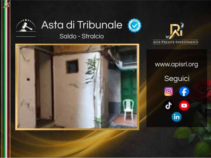 Appartamento bilocale in vendita in Vico Santa Caterina a Formiello, Centro, Napoli