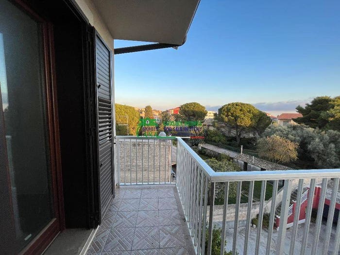 Appartamento con 6 locali in vendita in Modica Sorda, Modica