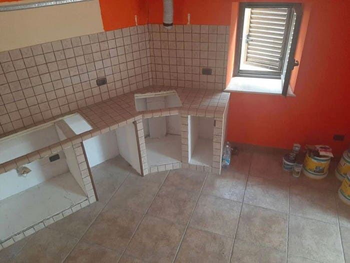 Casa trilocale in vendita in Via Mazzini SNC, Centro, Capistrello
