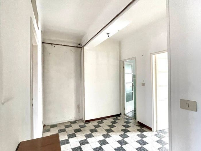 Appartamento bilocale in vendita in Via delle Forze Armate, Baggio, Milano