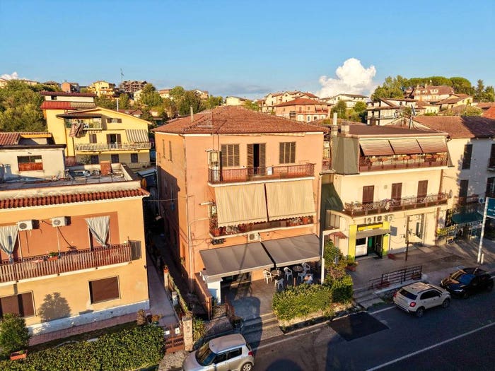 Appartamento con 5 locali in vendita in Via per Frosinone, Ceccano