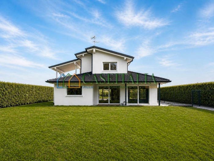 Casa con 5 locali in vendita in Via Monte Cuneo, Centro, Buttigliera Alta