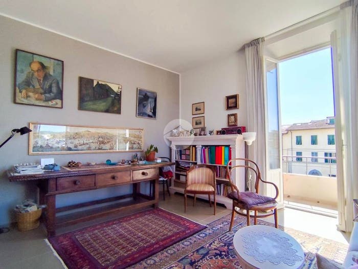 Appartamento con 5 locali in vendita in Viale Edmondo de Amicis, Campo di Marte, Firenze