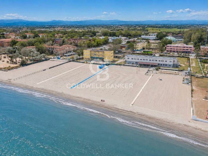 Casa con 6 locali in vendita in via cristoforo colombo, Zadina Parco di Ponente, Cesenatico