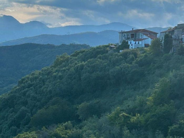 Appartamento trilocale in vendita in Via per Feglino, Finale Ligure